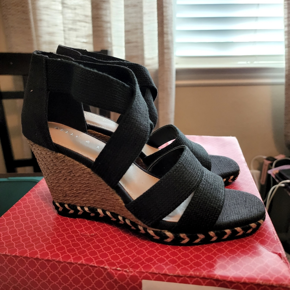 Kelly & Katie wedge sandals